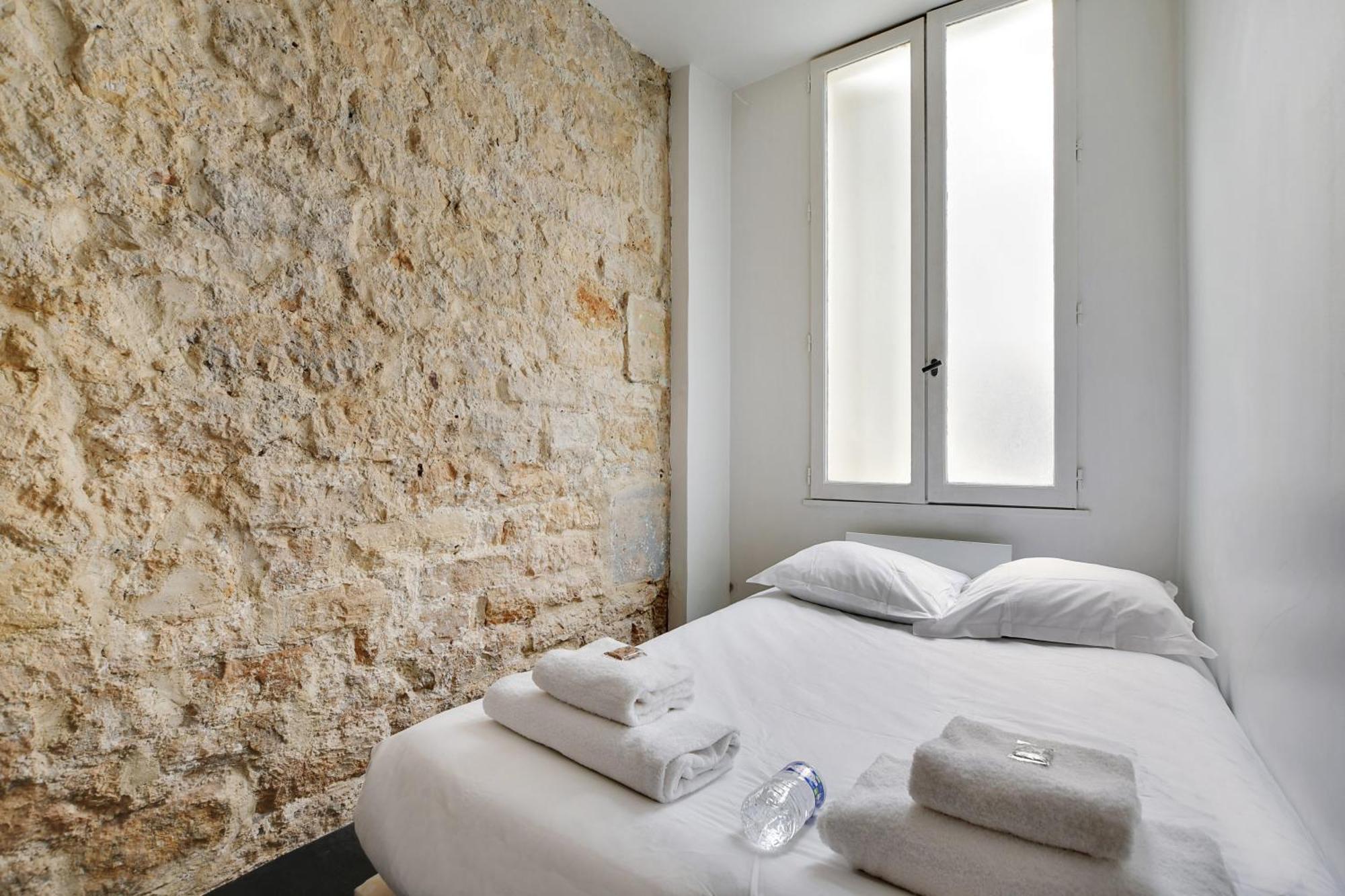 Authentic Studio - 2P - Canal Saint-Martin Paris Luaran gambar
